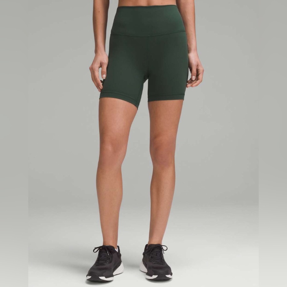 Lululemon Wunder Train High-Rise Short 6"
Legacy Green